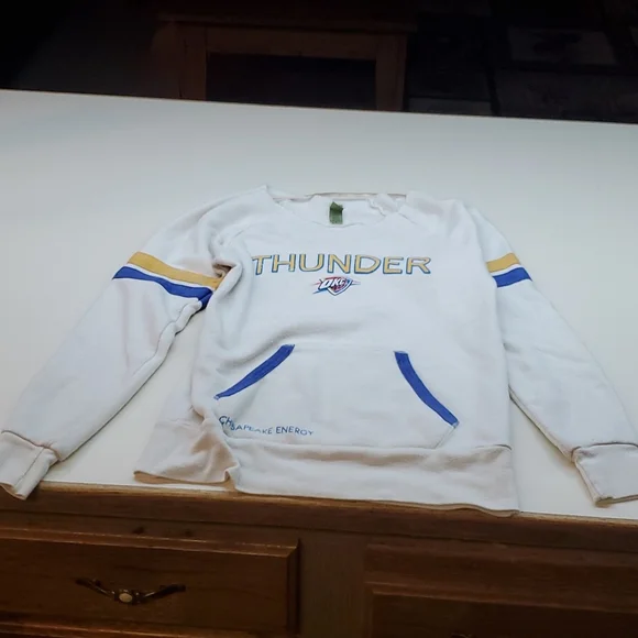 Alternative Earth Shirt - Picture 3 of 10